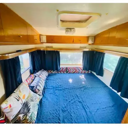 каравана в Campsite *